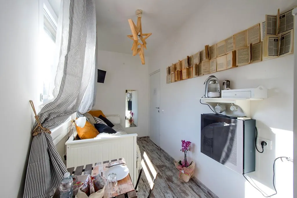 ** Bed and breakfast Letto E Latte Roma Guest House Italia