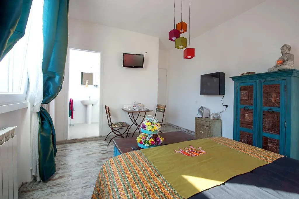 Letto E Latte Roma Guest House 2*, Rome Italie