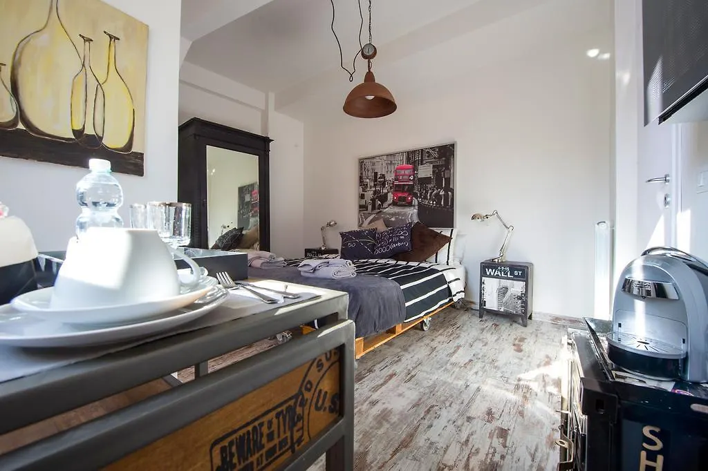 Letto E Latte Roma Guest House Bed and breakfast